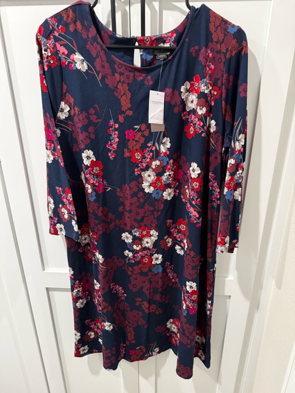NWT Jjill Women’s Navy Floral Shift Dress - Red & White Bloom
